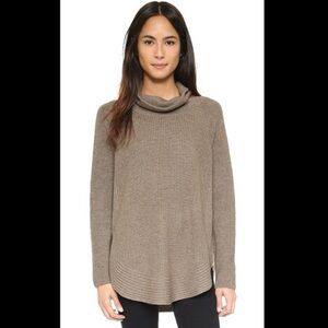 Vince Women's Sweater Cowl Neck Tan  oversized Size XXS  wool cashmere